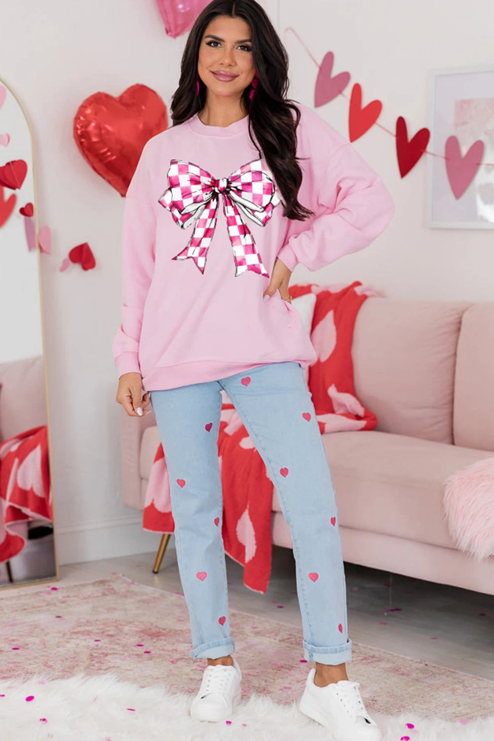 Pink Checkerboard Bow Graphic Round Neck Valentines Sweatshirt