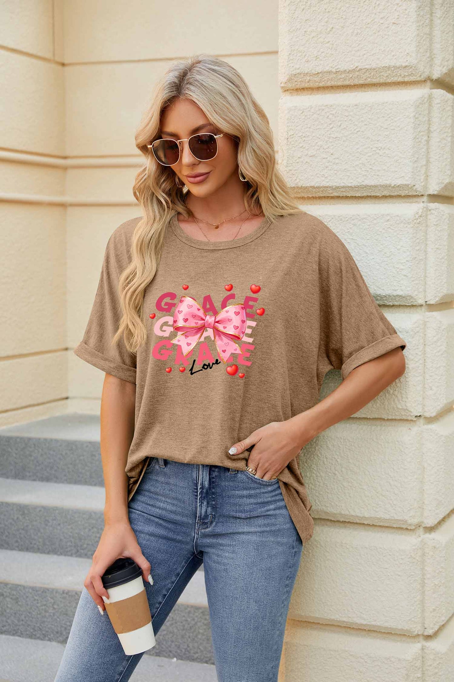 Valentine's Day Pink Bow Heart Graphic Casual Tee