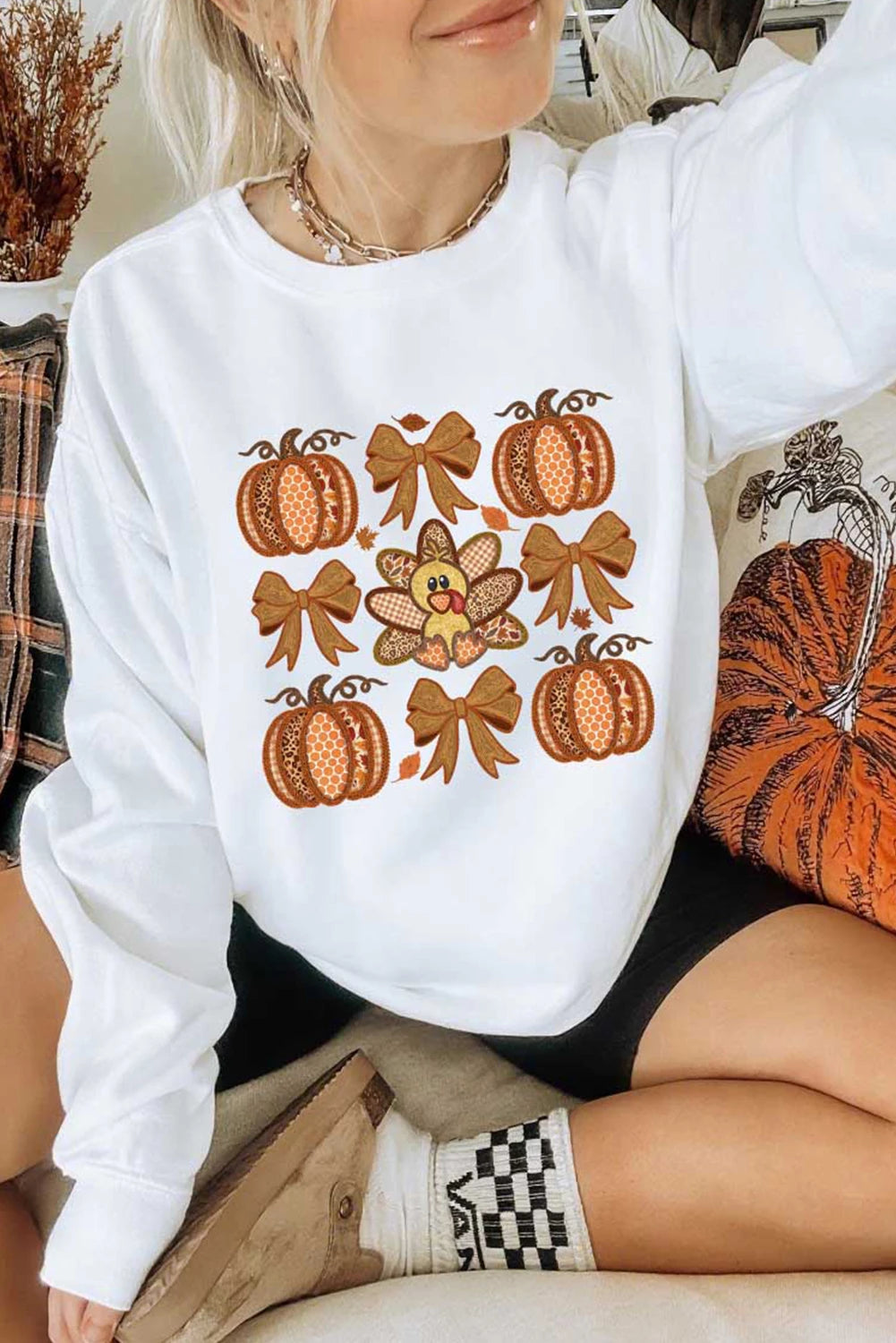 White Cute Turkey Fall Pumpkin Bow Print Drop Shoulder Sweatshirt