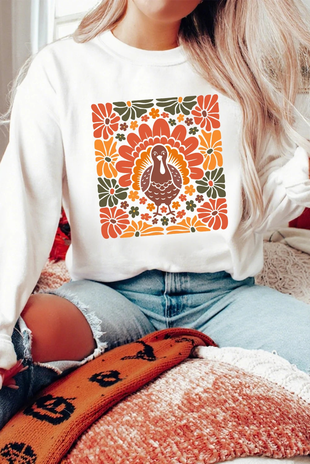 White Thanksgiving Turkey Graphic Holiday Crew Neck Sweatshirt