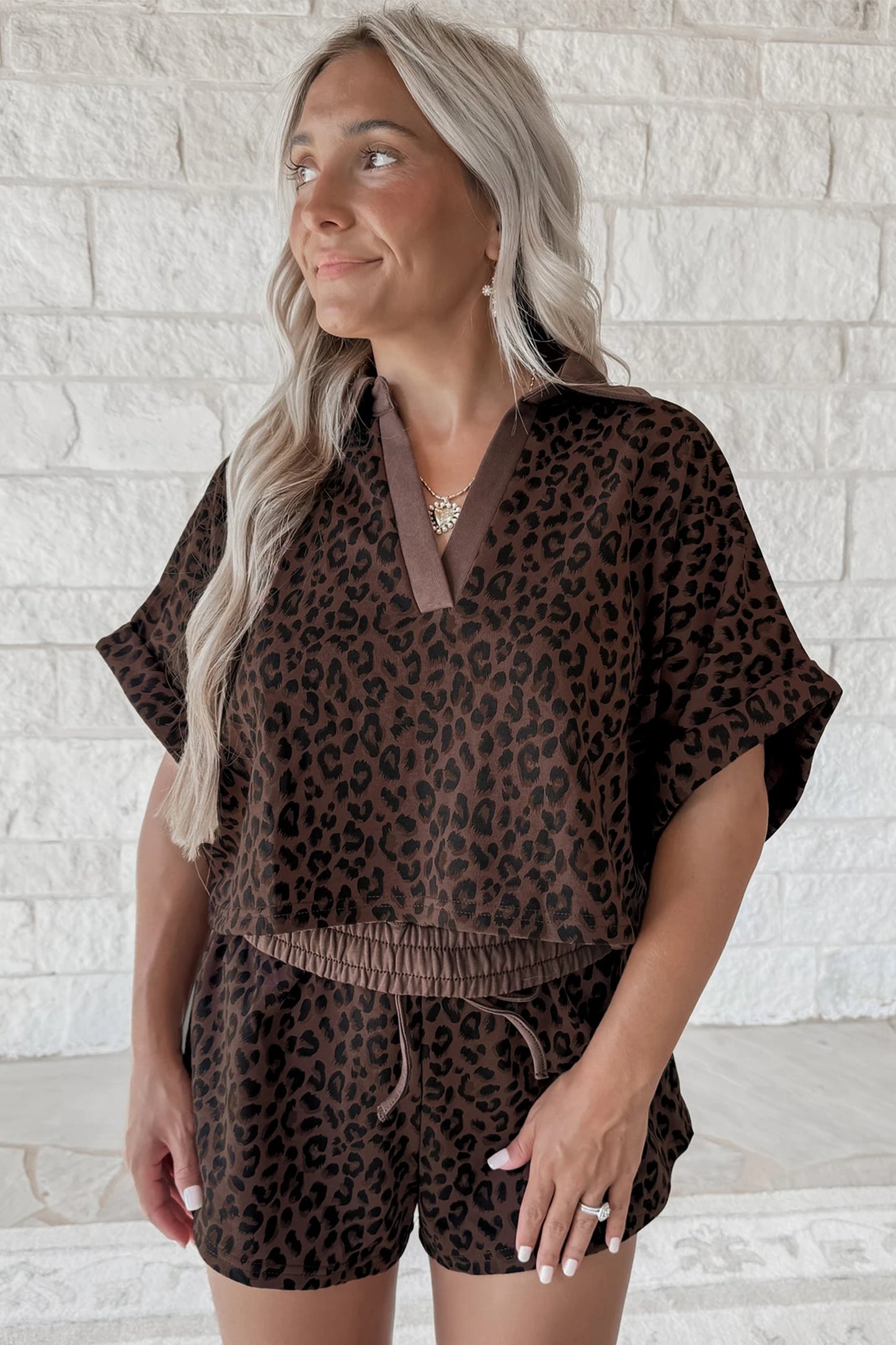 V Neck Collar Leopard Printed 2pcs Short Set