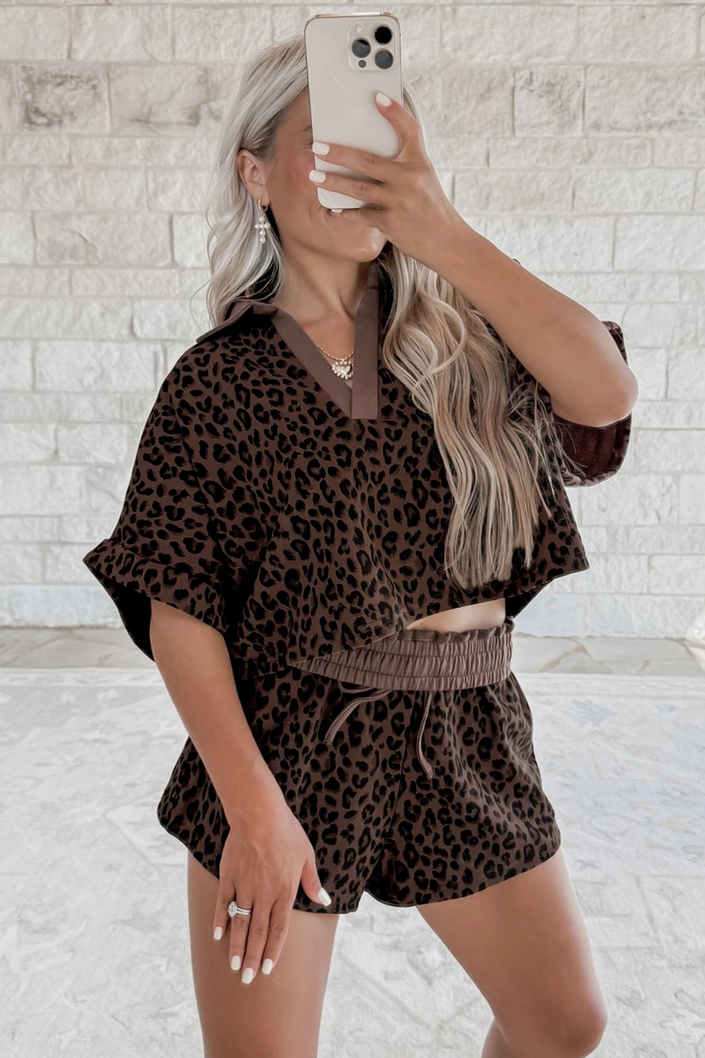 V Neck Collar Leopard Printed 2pcs Short Set