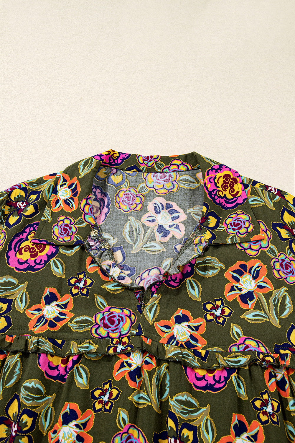 Green Floral Print Split Neck Bubble Sleeve Shift Mini Dress