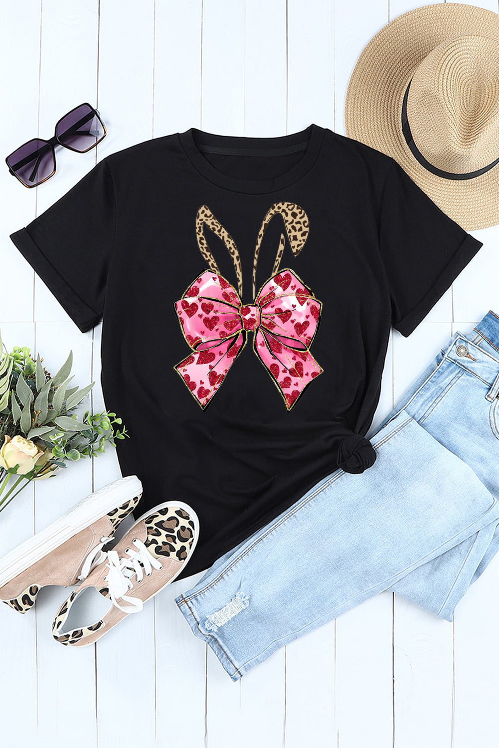 Solid Color Casual Crew Neck Tee with Easter Bunny Bow