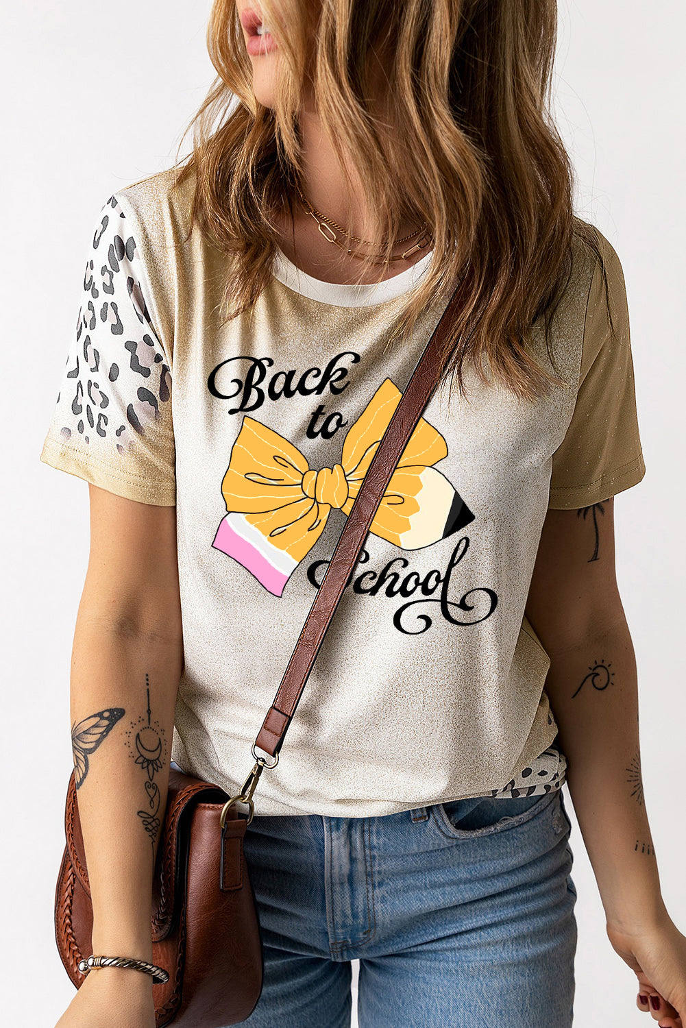 Casual Leopard Print Tee with Bow Pencil School Design