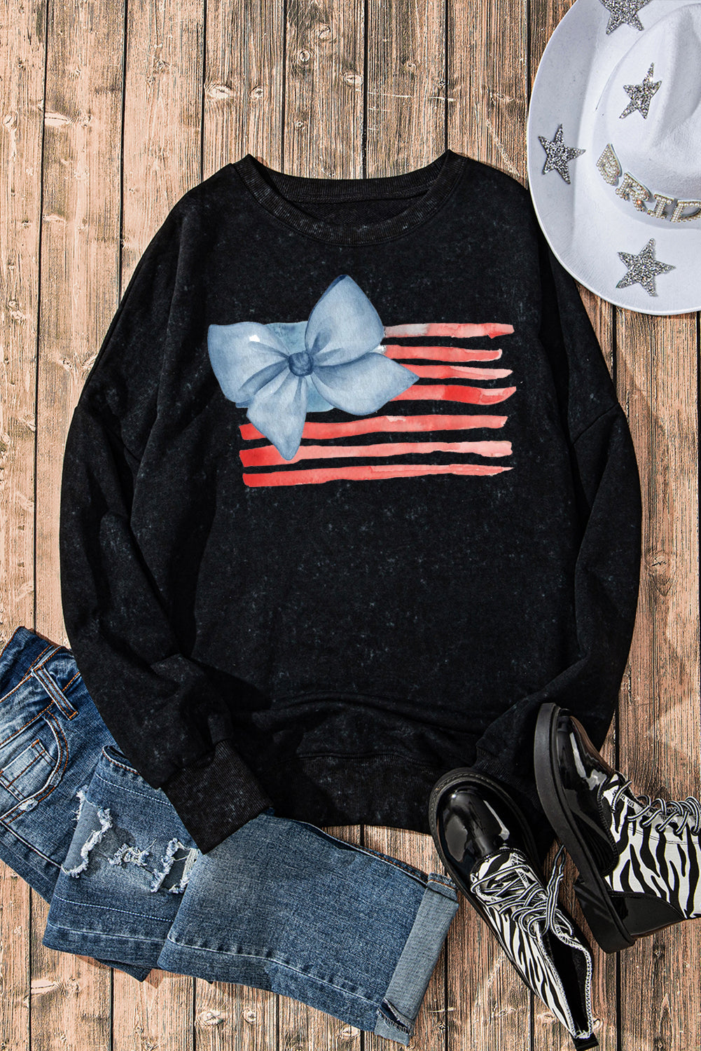 Black Ribbed Trim Pullover with Patriotic Bow Print