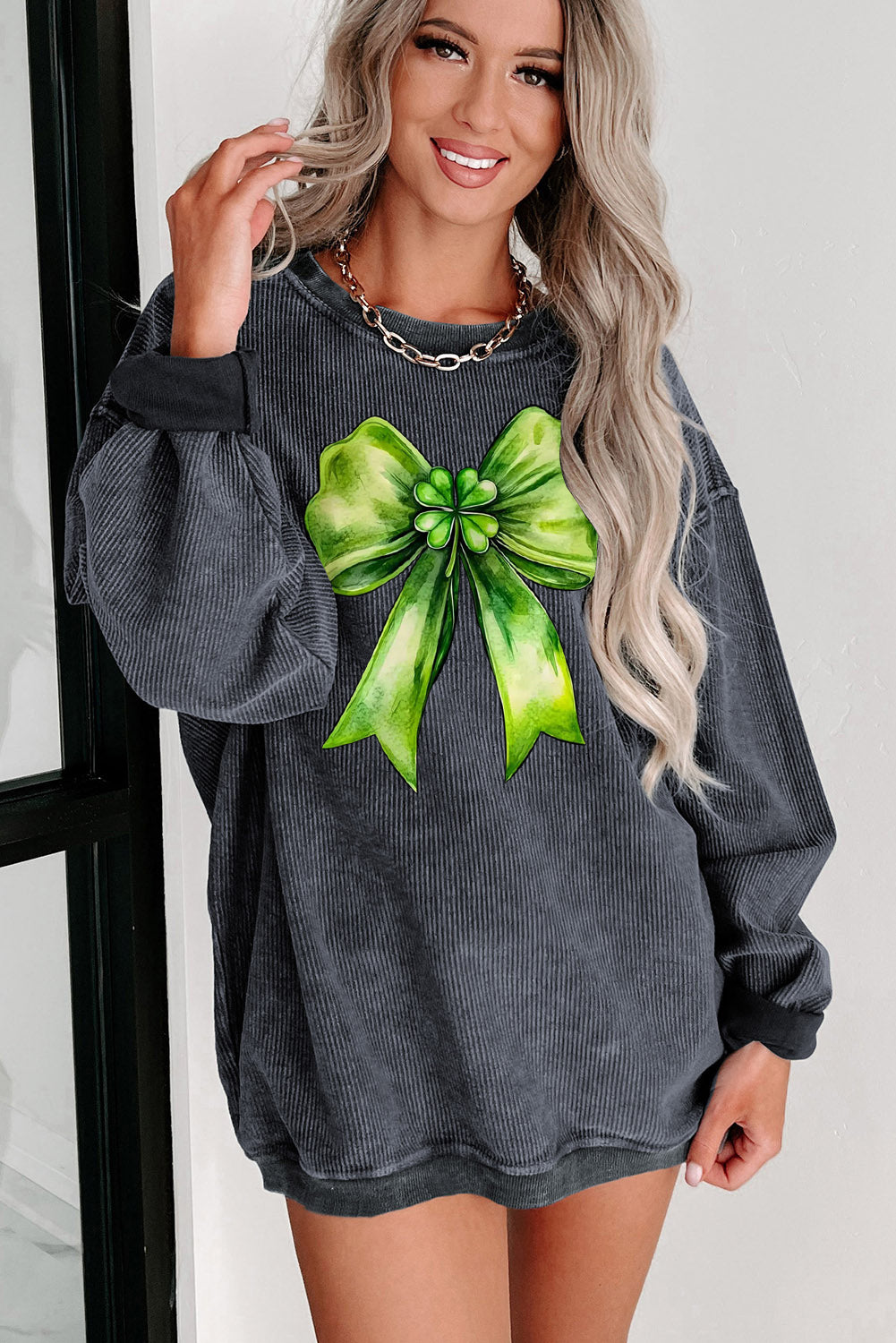St. Patrick's Day Bow Pattern Crew Neck Knit Sweatshirt
