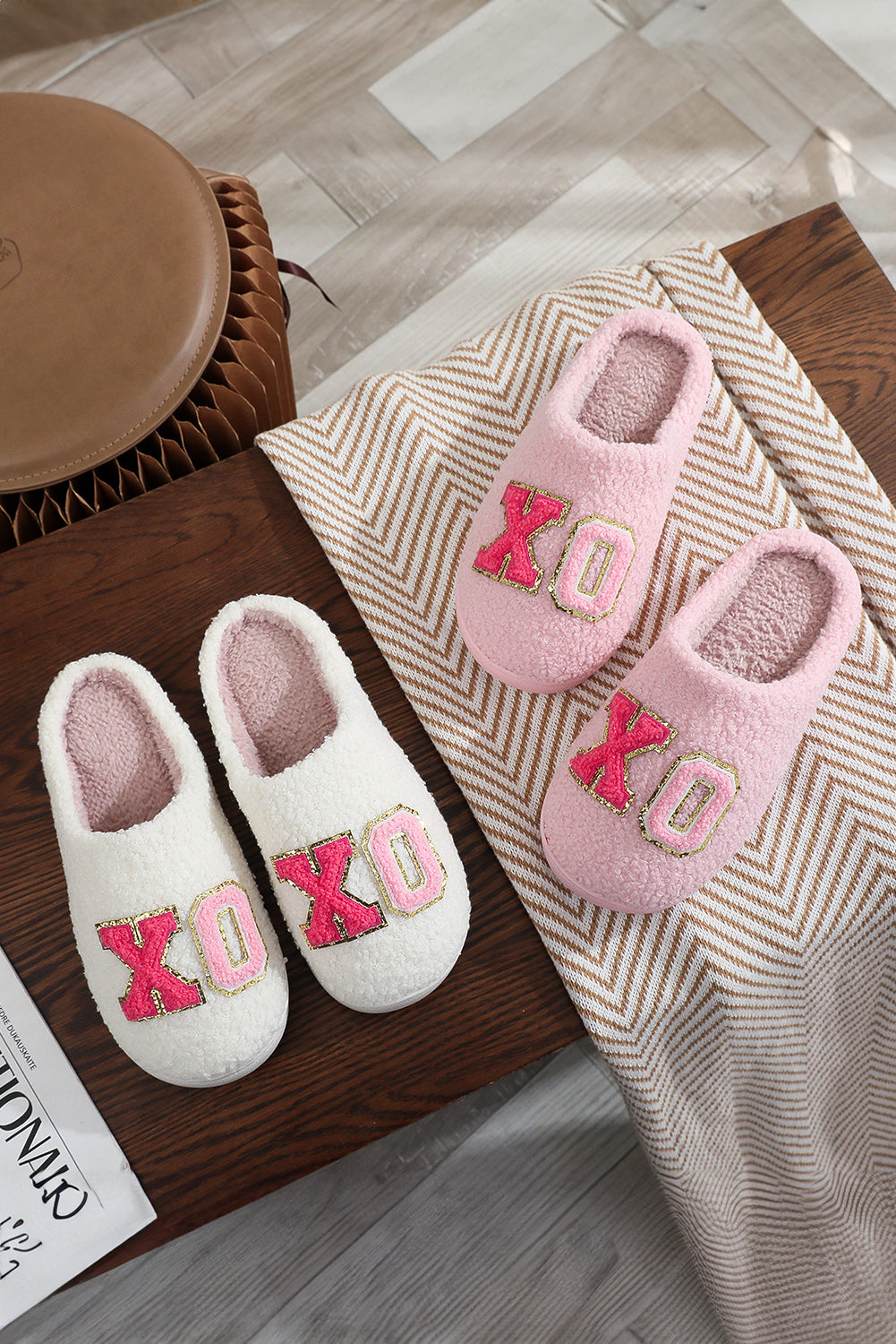 XO XO Glitter Trim Letter Patched Plush House Slippers