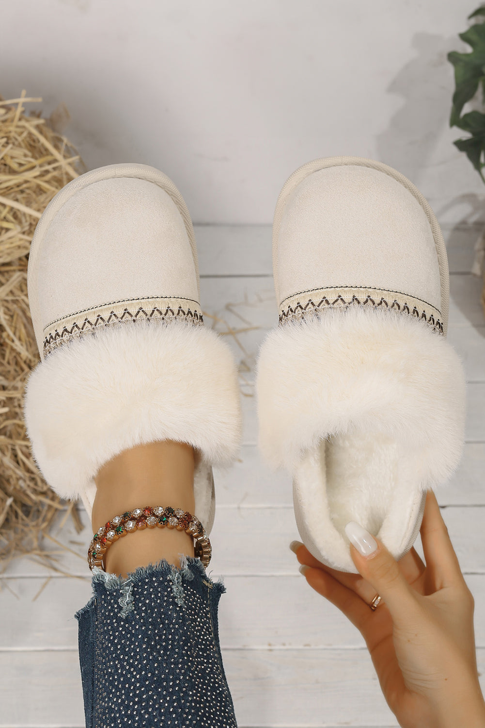Faux Suede Plush Trim Ethnic Mule Slippers
