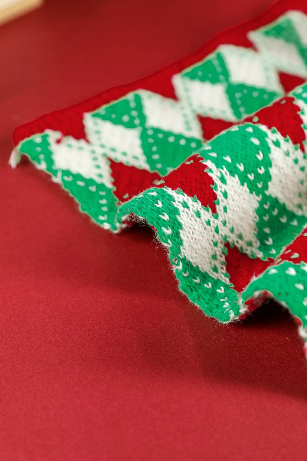 Fiery Red Christmas Argyle Warm Knit Winter Scarf