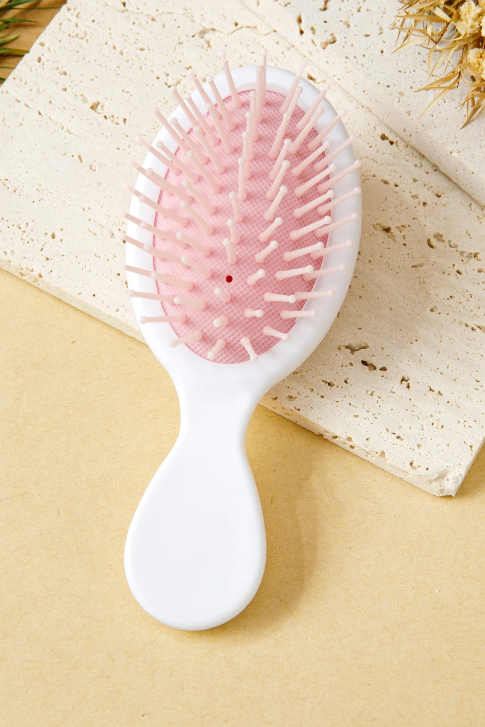 White 3D Cute Bow Air Cushion Message Comb