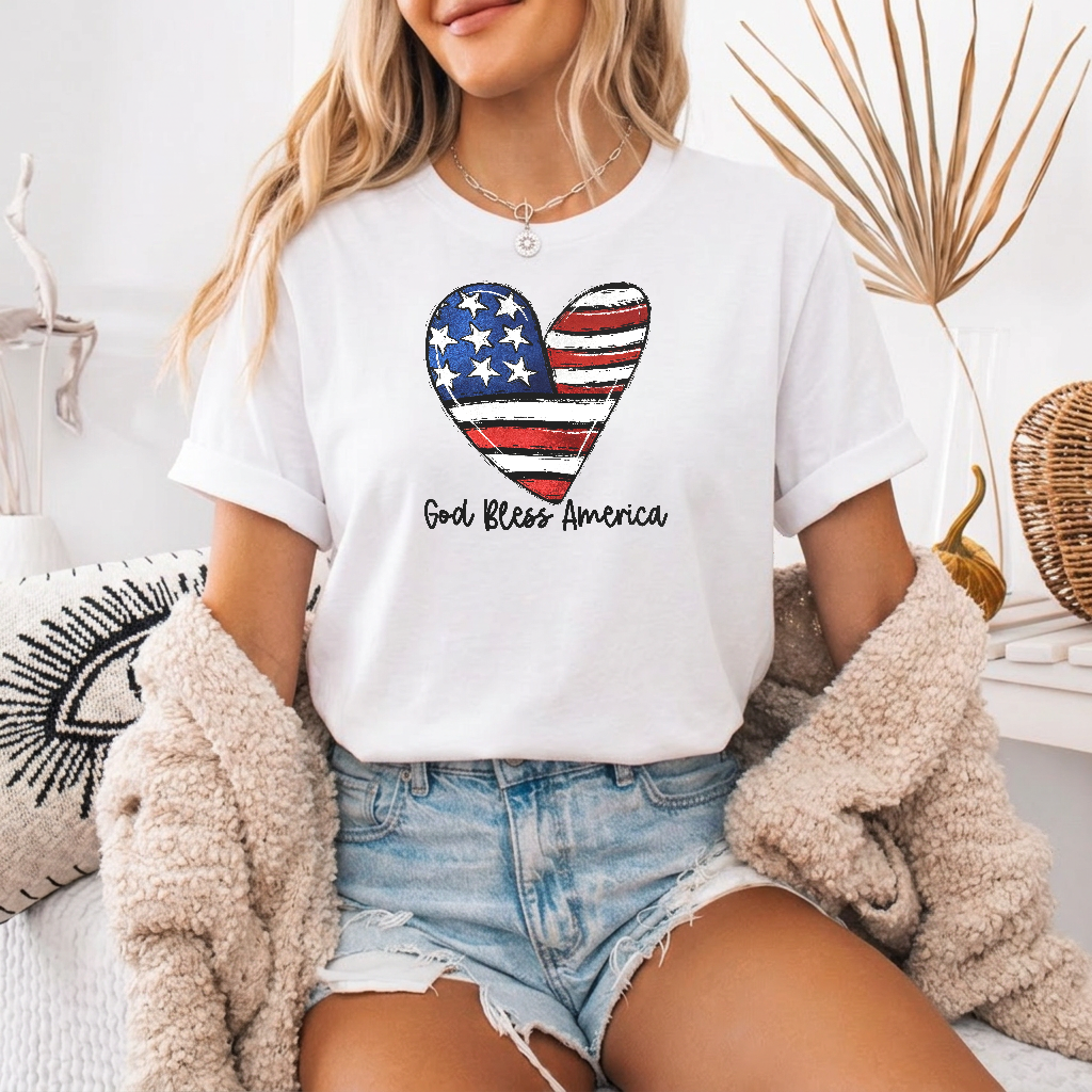 Patriotic Heart Graphic Oversized Fourth of July Tee