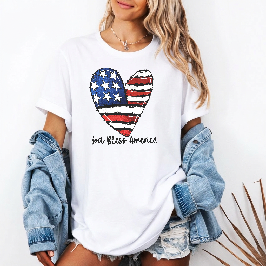 Patriotic Heart Graphic Oversized Fourth of July Tee