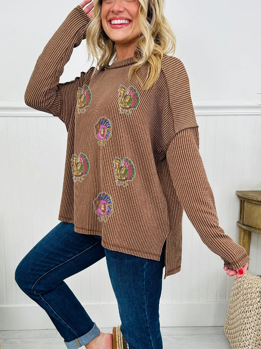 Dark Khaki Sequin Thanksgiving Turkey Patched Twisted Ribbed Exposed Seam Drop Shoulder Top
