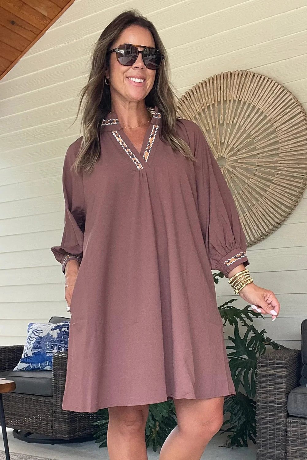 Black Contrast Trim V Neck Bracelet Sleeve Shift Mini Dress