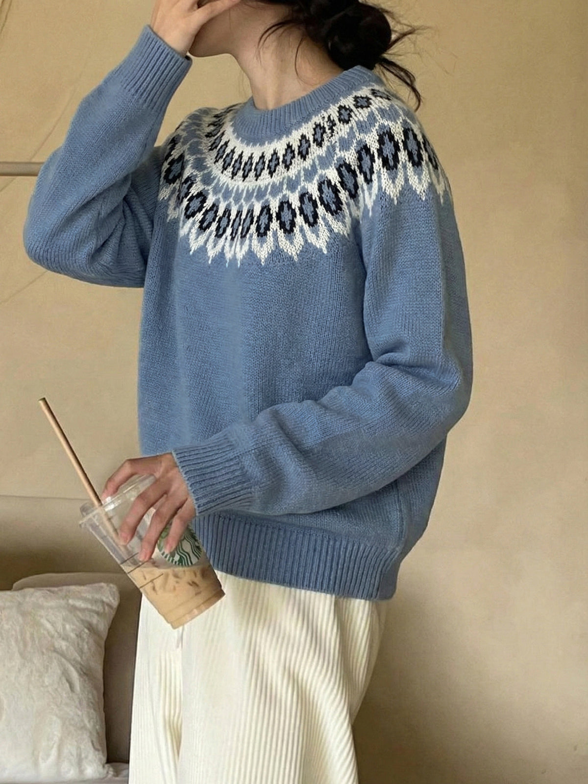 Women's Fair Isle Crew Neck Long Sleeve Knit Sweater