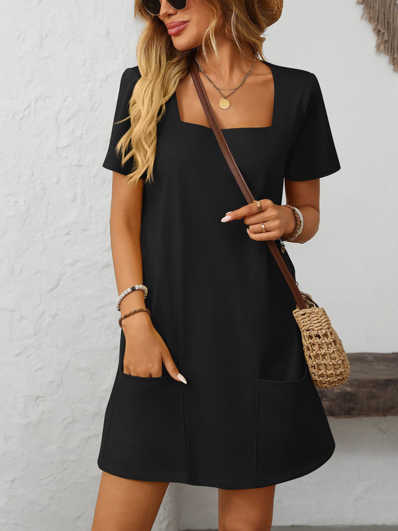 Solid Color Casual Square Neck Short Sleeve Mini Dresses with Pockets
