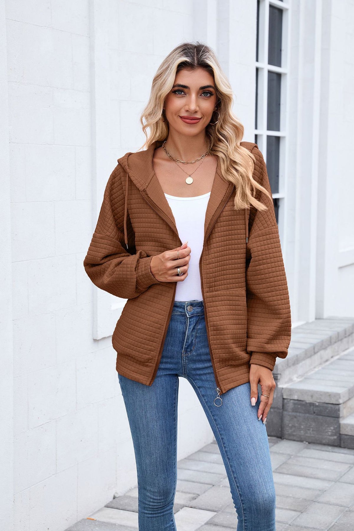 Women's Oversized Quilted Zip-Up Hoodie Jacket Pockets