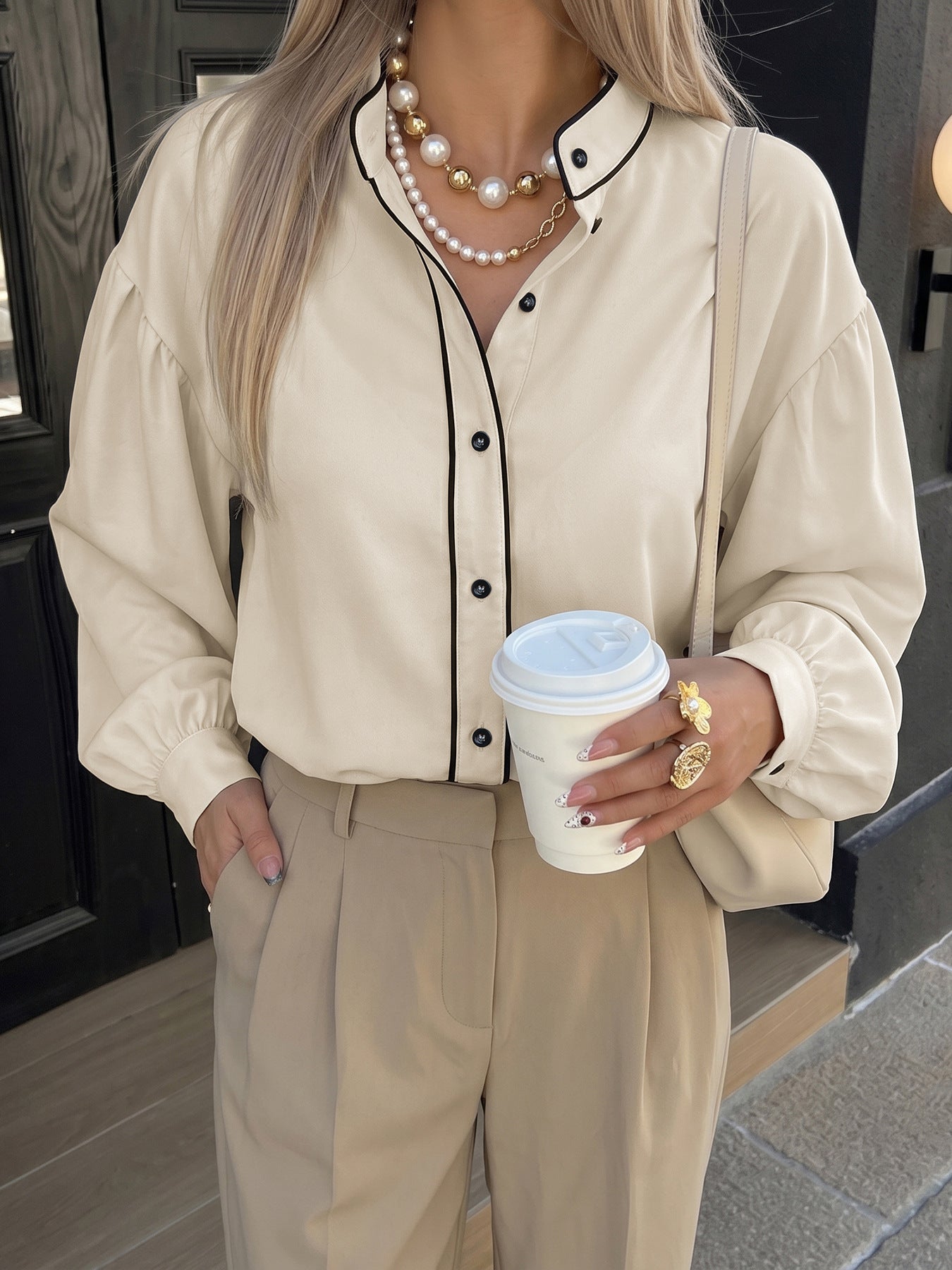 Women's Balloon Sleeve Contrast Trim Button Down Blouse