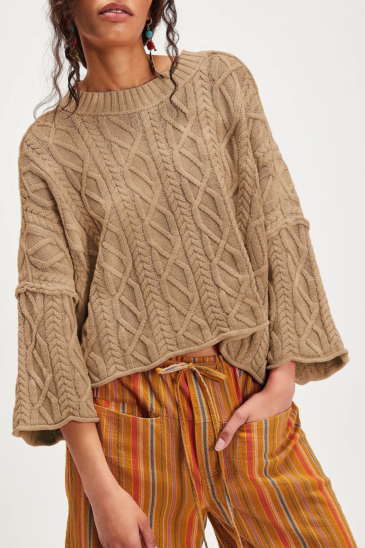 Women's Oversized Cable Knit Cropped Pullover Sweater