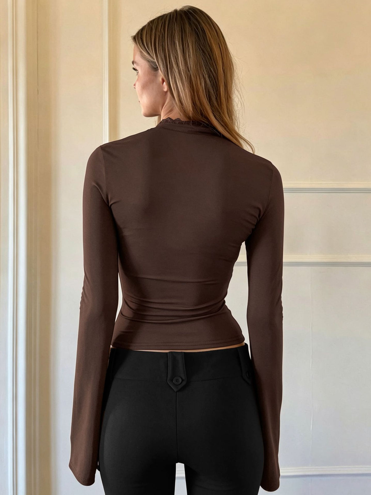 Y2K Lace Cutout Flare Sleeve Fitted Crop Top