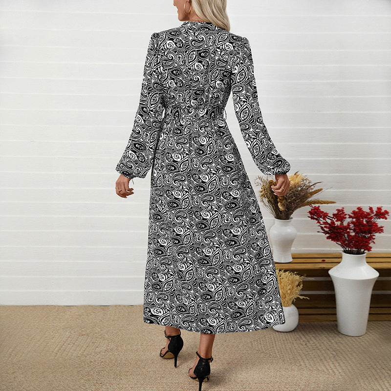 Black Paisley Print V-Neck Long Sleeve Maxi Dress
