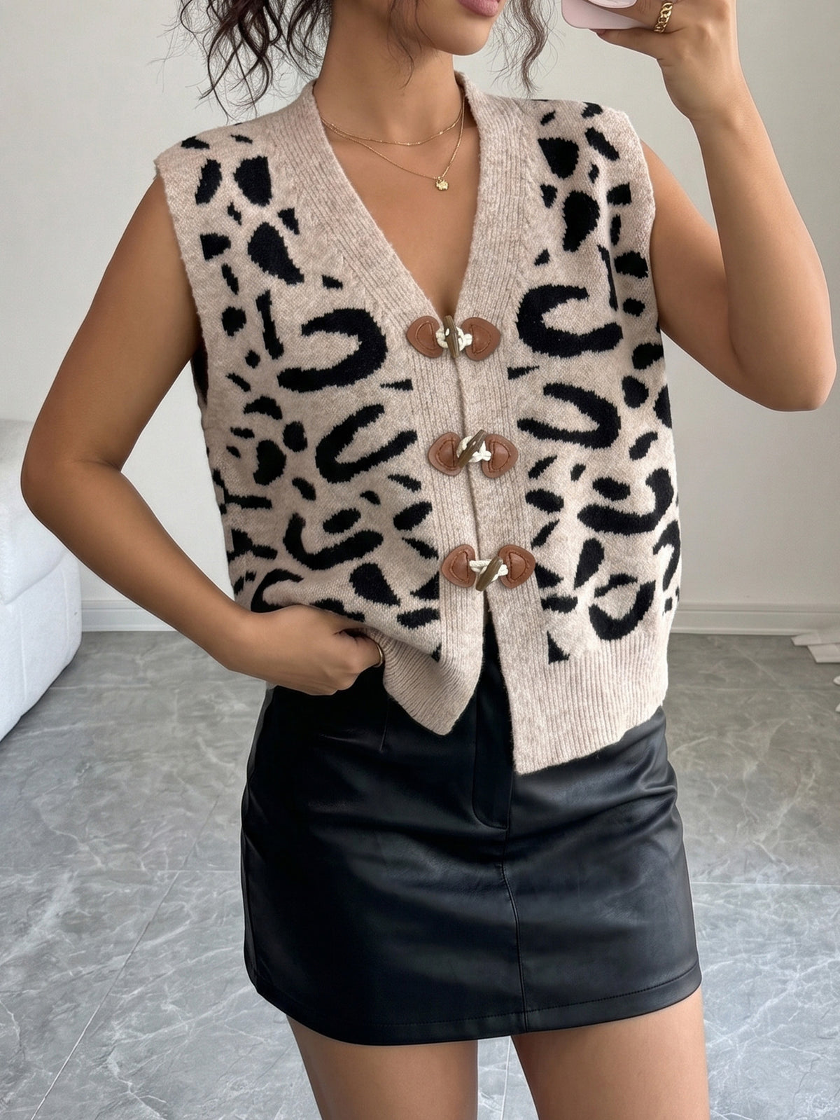 Women Leopard Sweater Vest V-Neck Toggle Button Knit