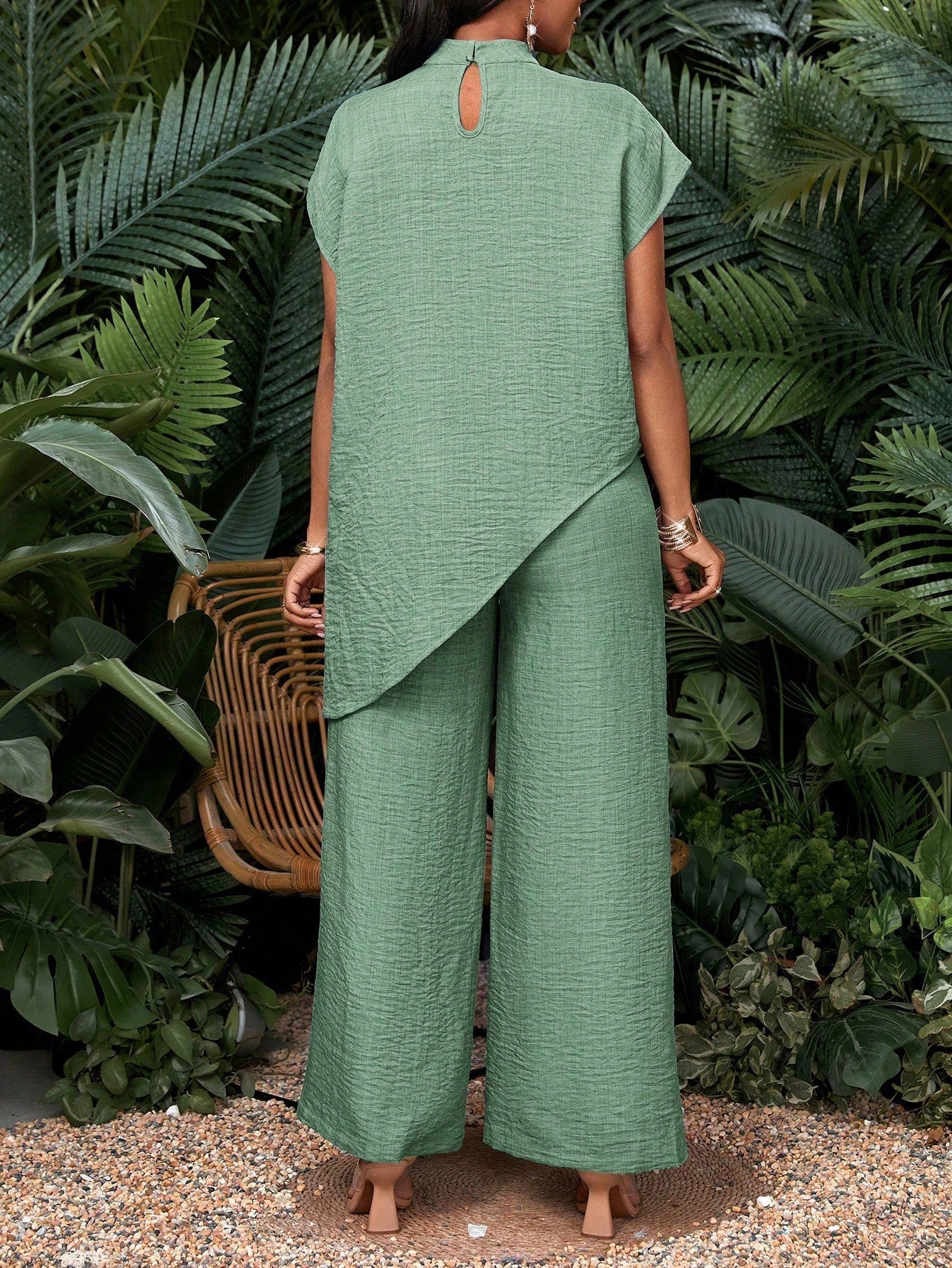 Solid Set Resort Textured Wide Leg Vacation