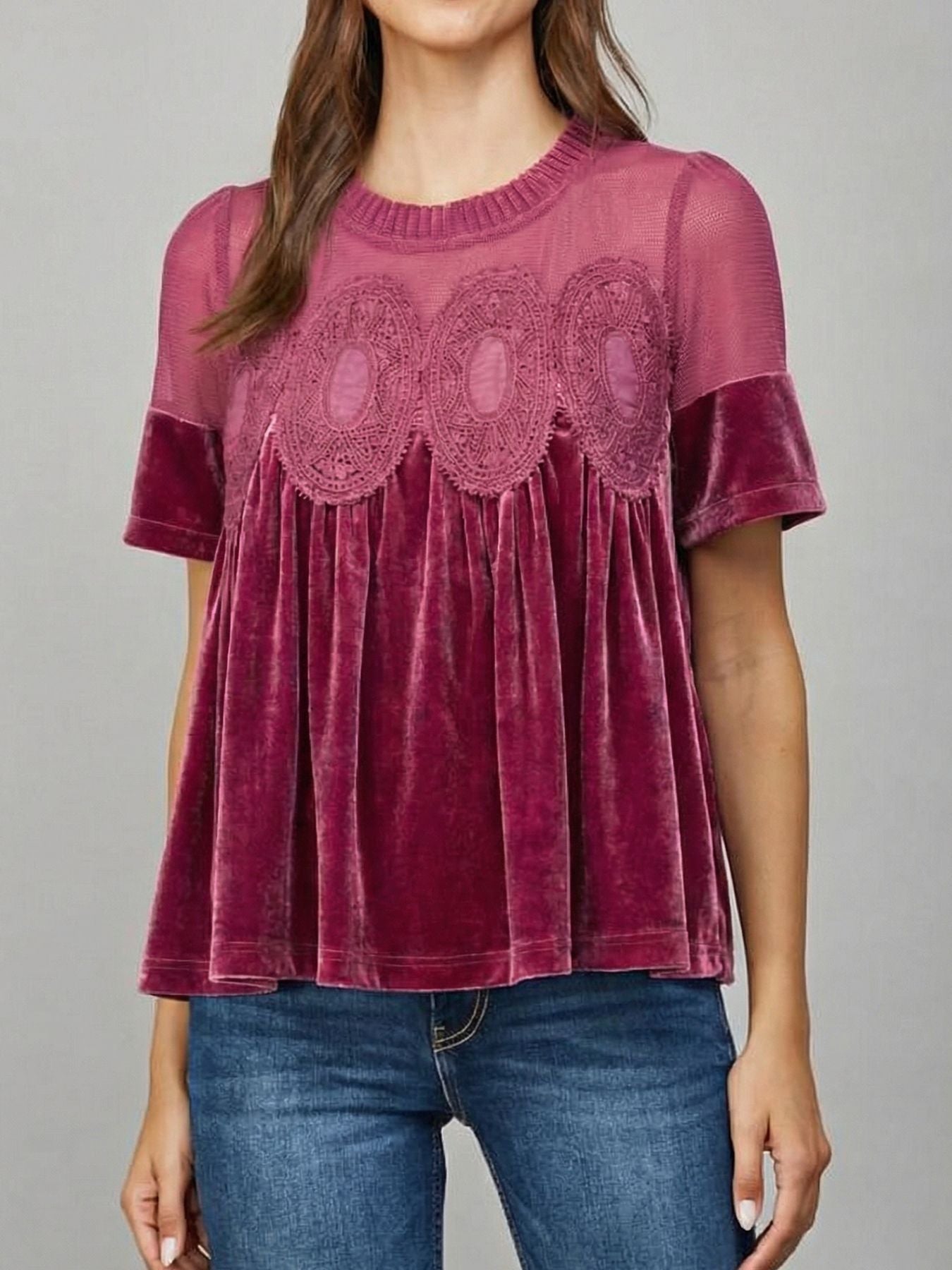 Women’s Velvet Lace Embroidered Puff Sleeve Top