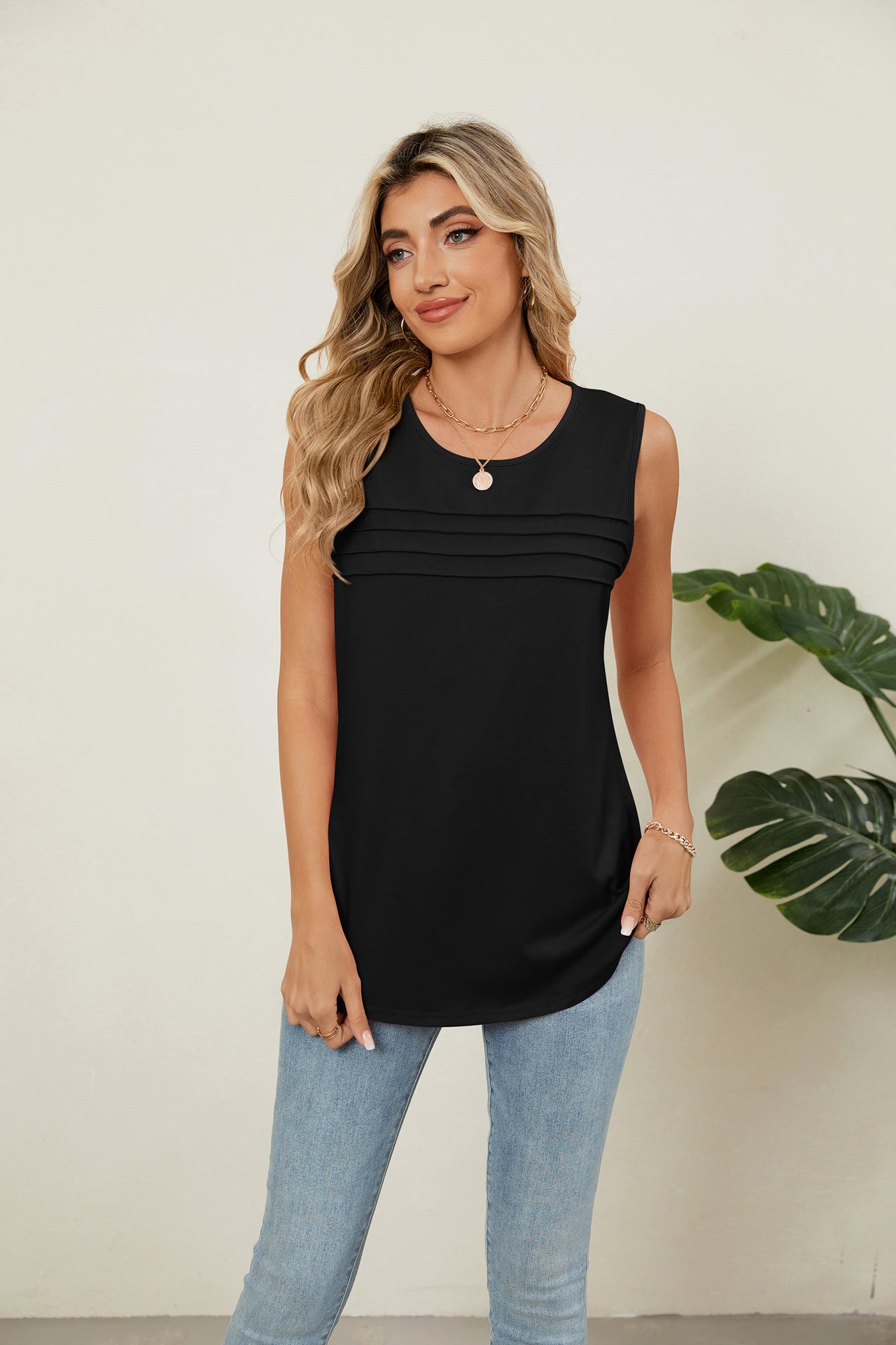 Solid Color Loose Fit Sleeveless Crew Neck Tank Top