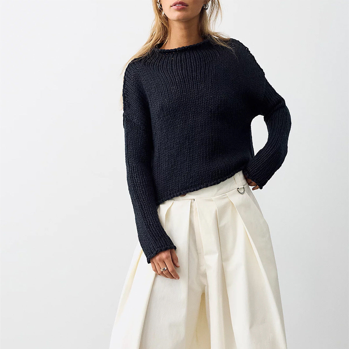 Women's Chunky Knit Cropped Crewneck Sweater