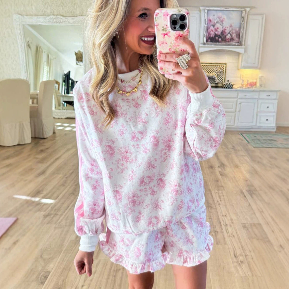 Women's Floral Sweatshirt & Ruffle Shorts Lounge Set