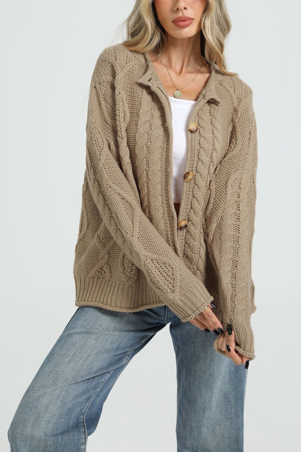 Women's Oversized Chunky Cable Knit Button Up Cardigan