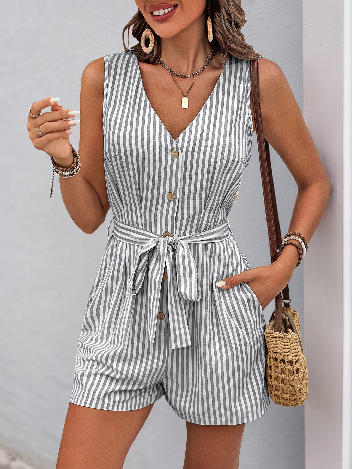 2025 Summer Striped v-Neck Sleeveless One-piece Shorts