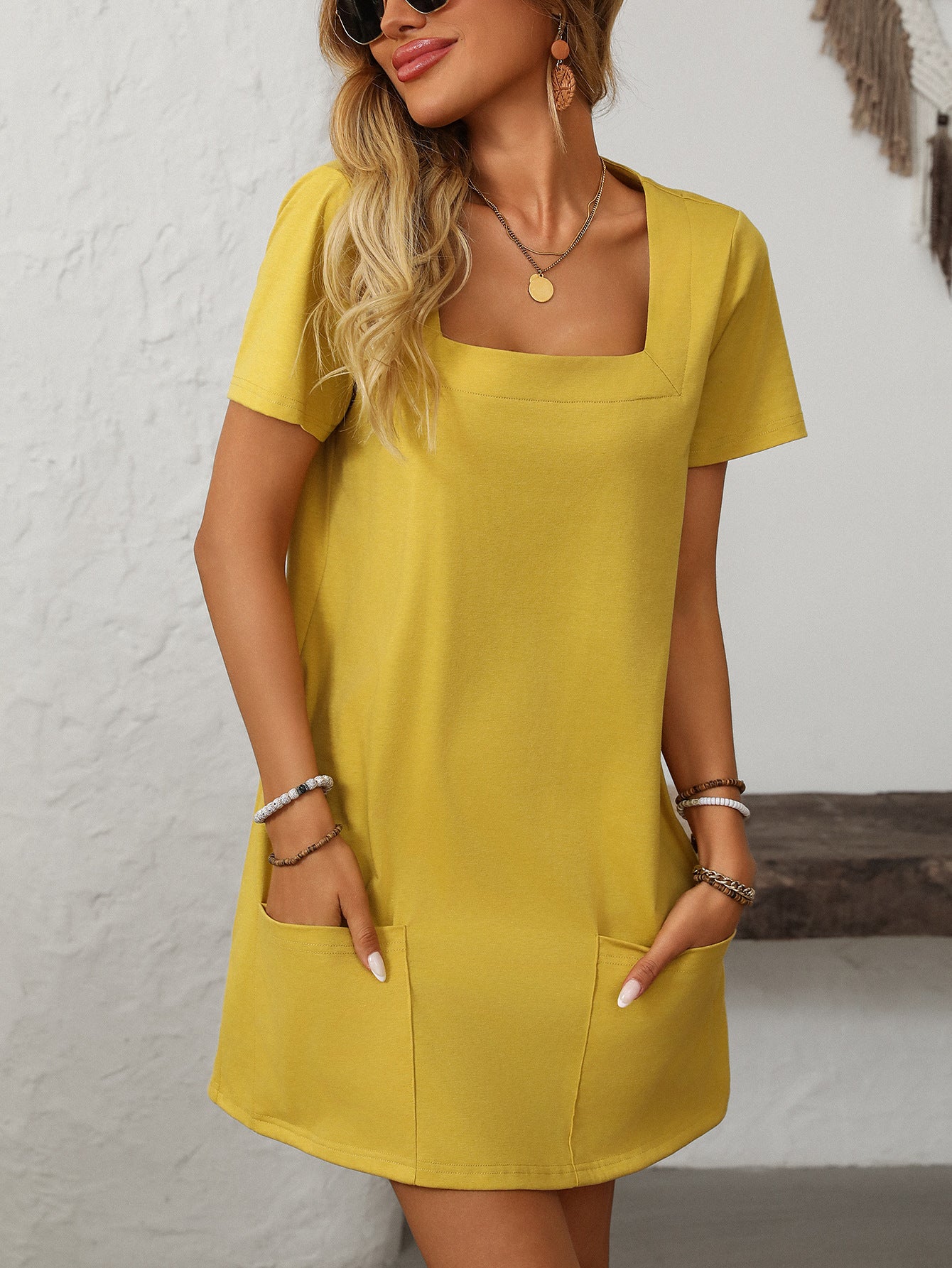 Solid Color Casual Square Neck Short Sleeve Mini Dresses with Pockets