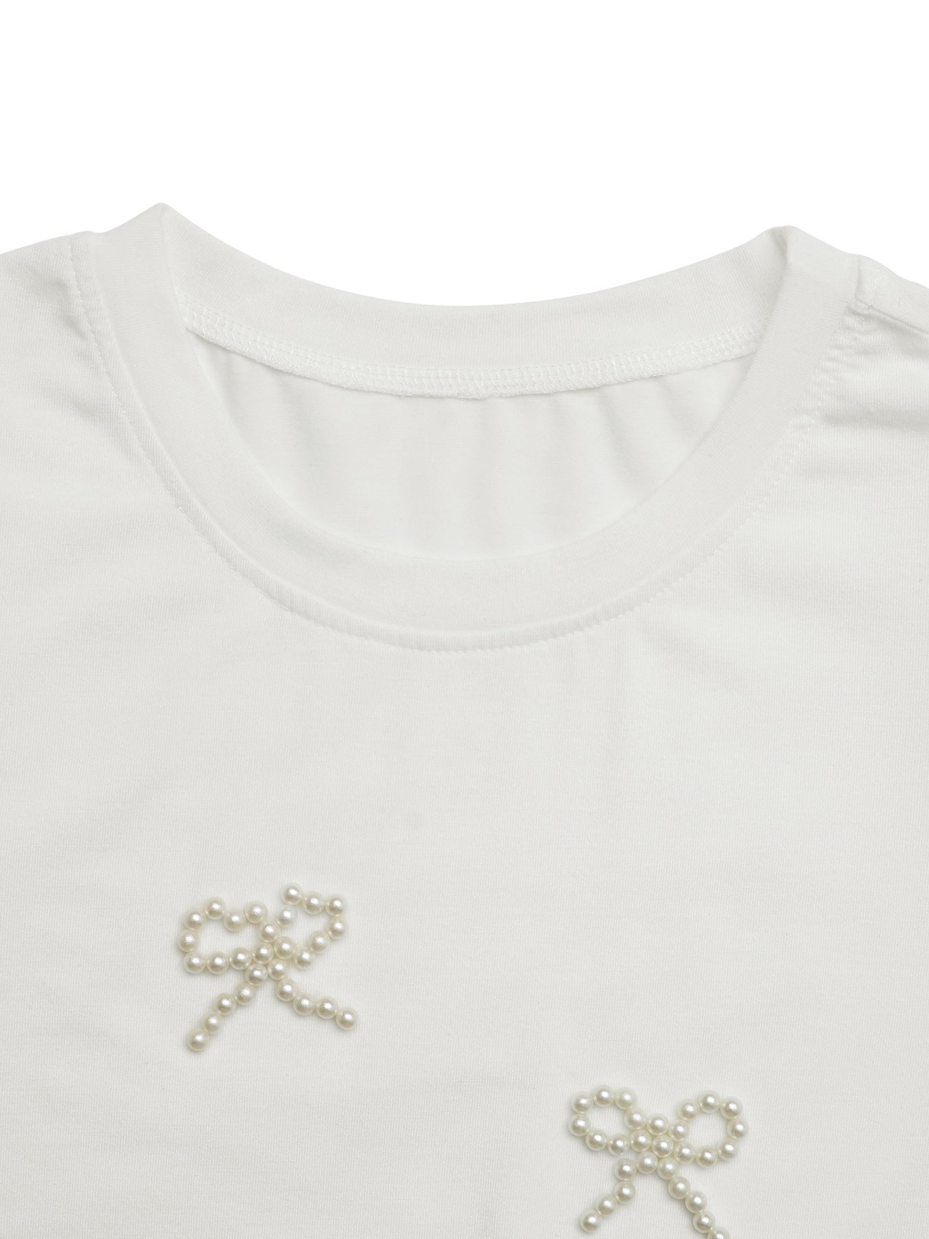 Chic Puff Sleeve Top with Pearl Bow Details and Round Neck