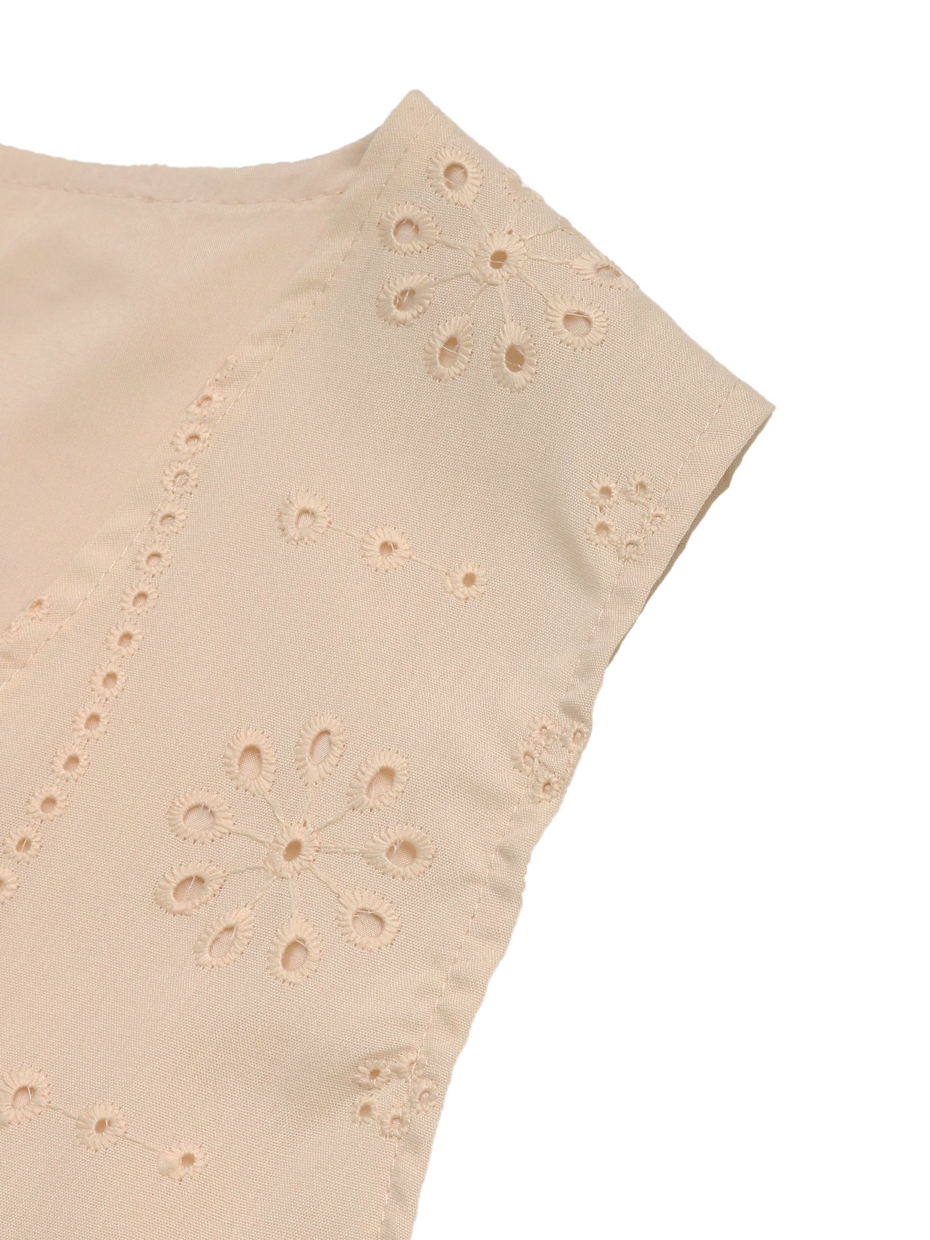 Textured Jacquard Sleeveless Vest in Solid Apricot