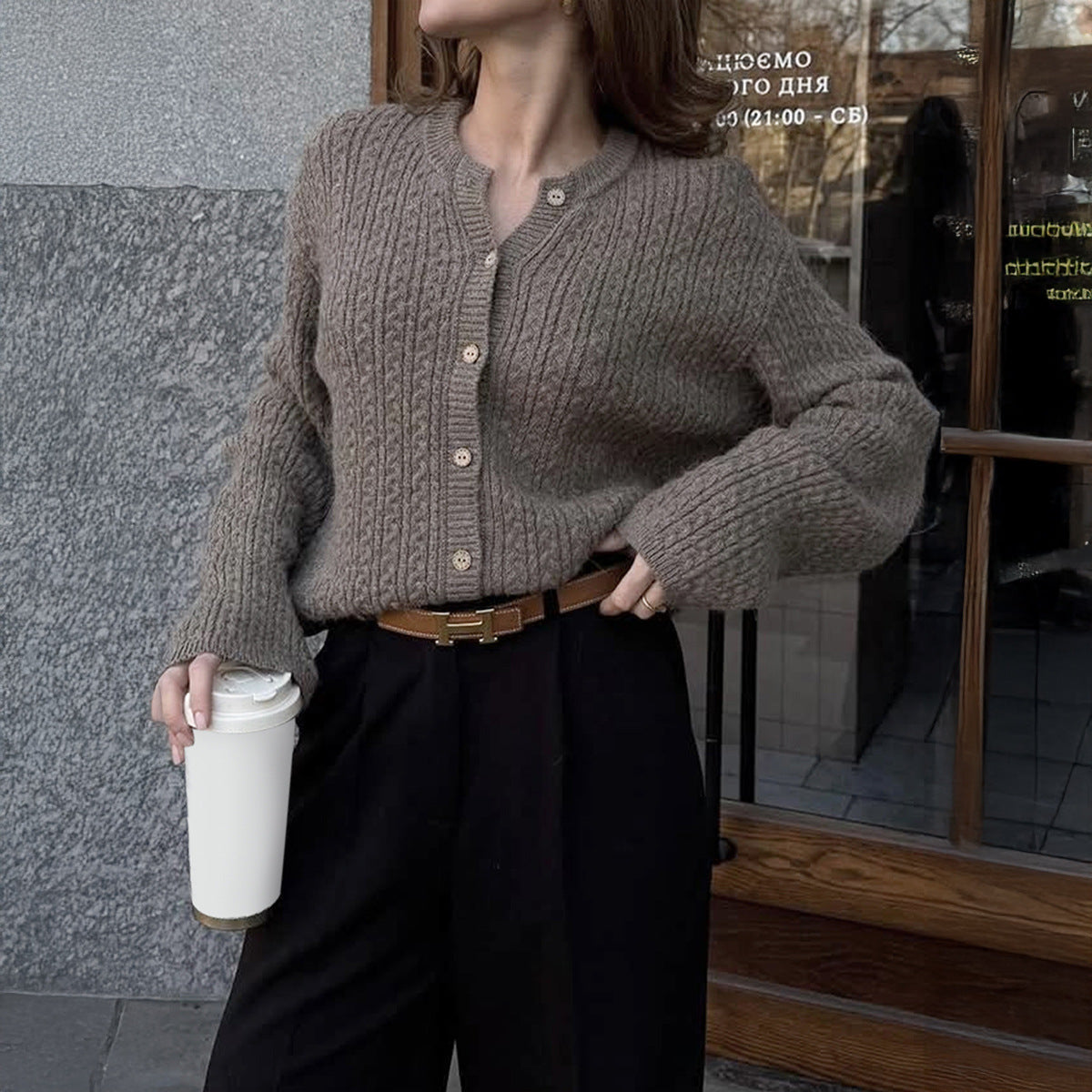 Women's Old Money Cable Knit Cardigan Drop Shoulder