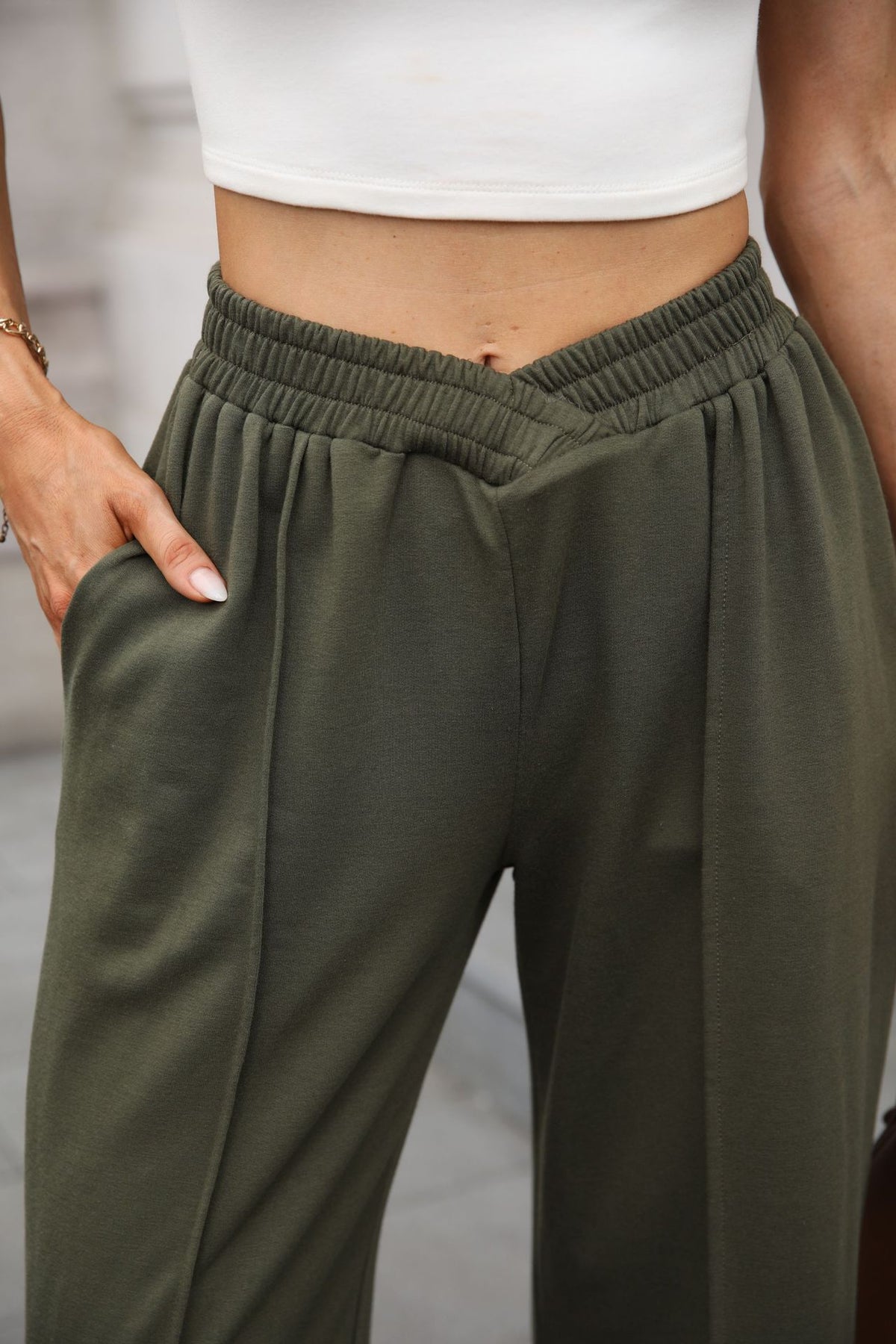 Women's Casual Wide Leg Pants Elastic Waist with Pockets