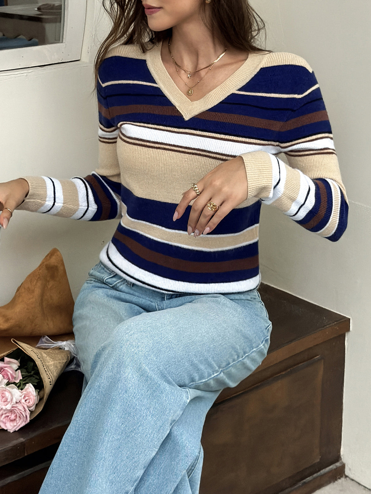 Women's Vintage Striped V-Neck Fitted Sweater