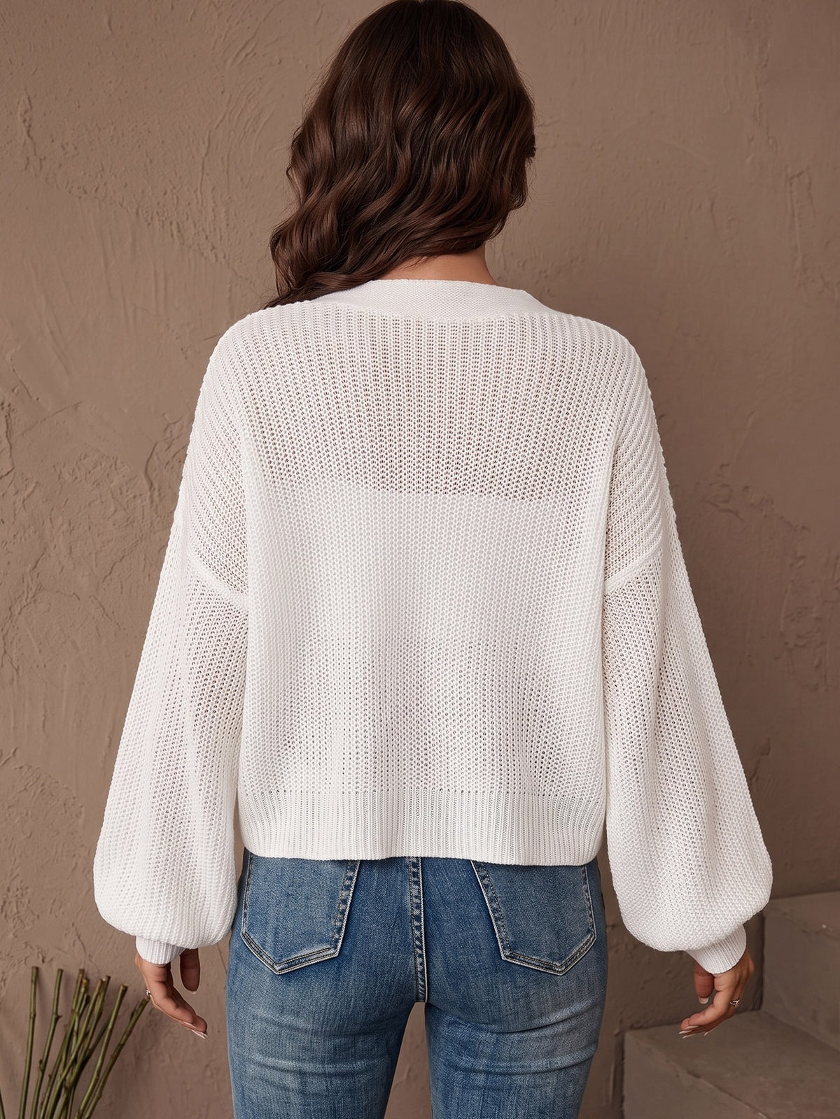 Women's Pearl Button Cropped V Neck Cardigan