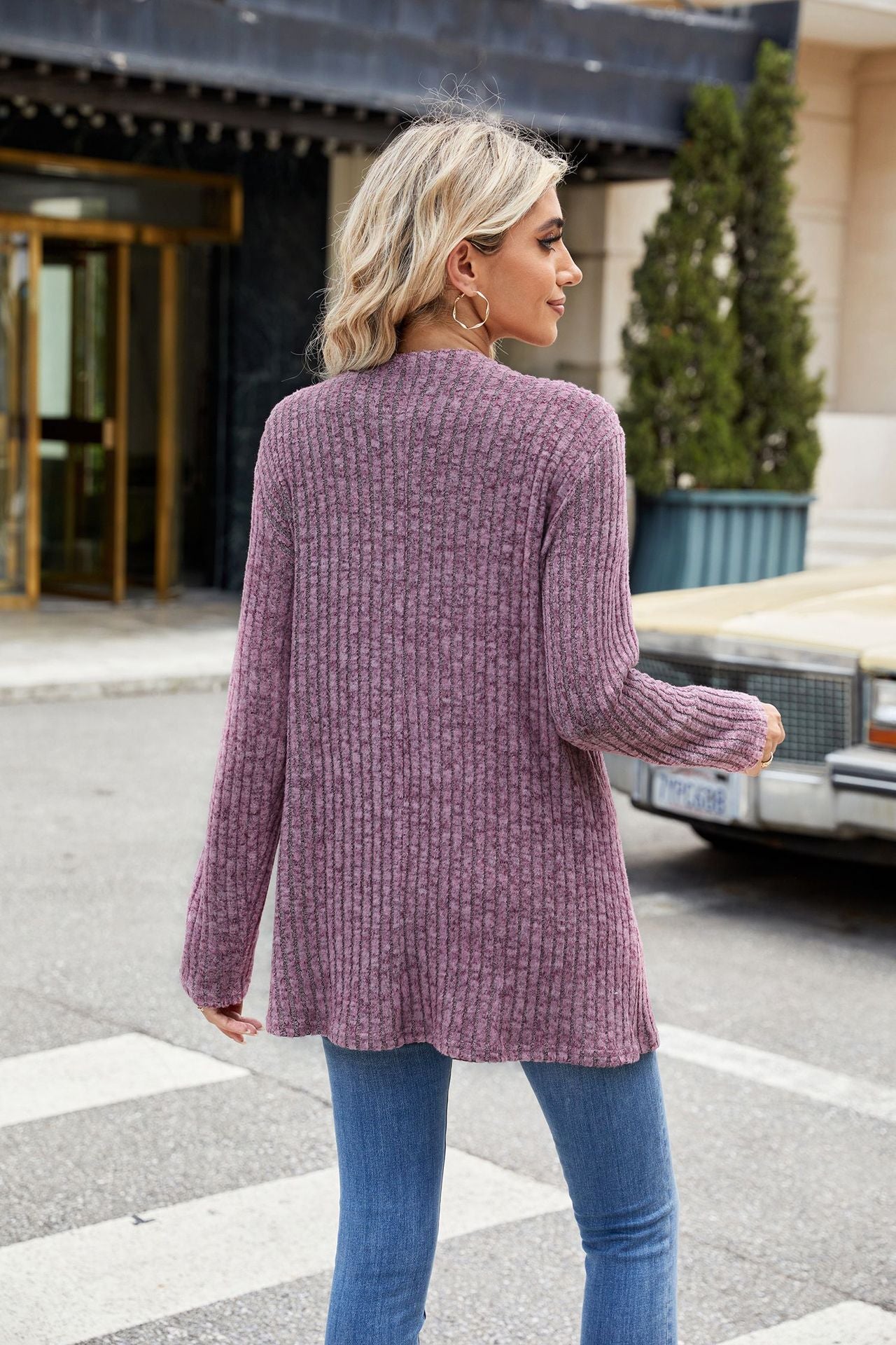Women's Long Sleeve Loose Bottom Knit Sweater