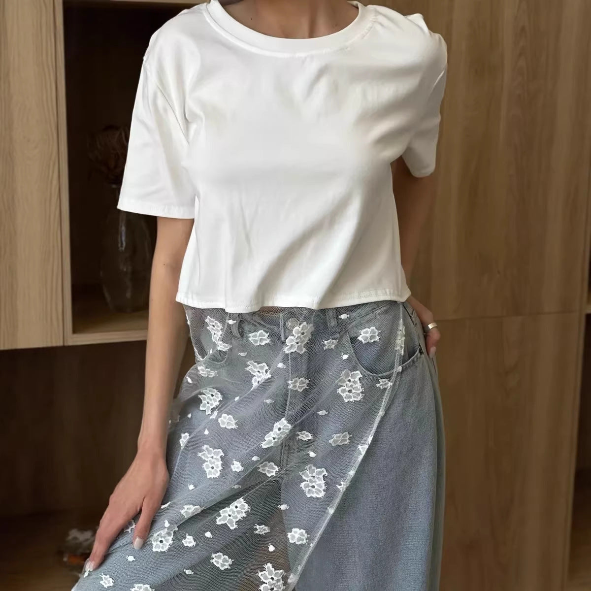 Women Lace Hem Cotton Short Sleeve Casual T Shirt