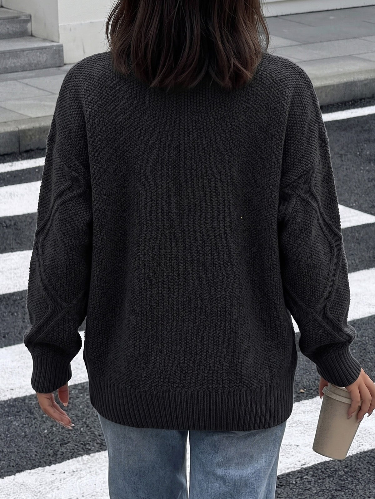 Women's Oversized Diamond Cable Knit Crew Neck Sweater