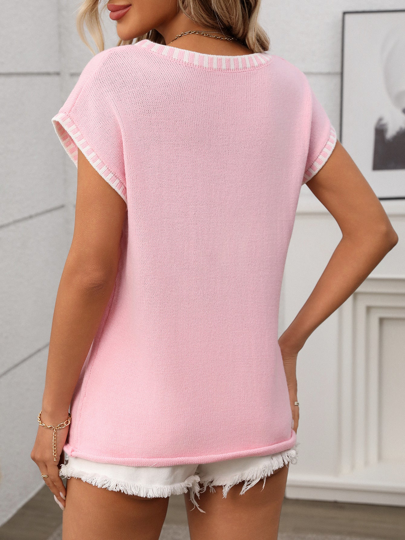 2025 Summer V-Neck Sleeveless Solid Knit Pullover