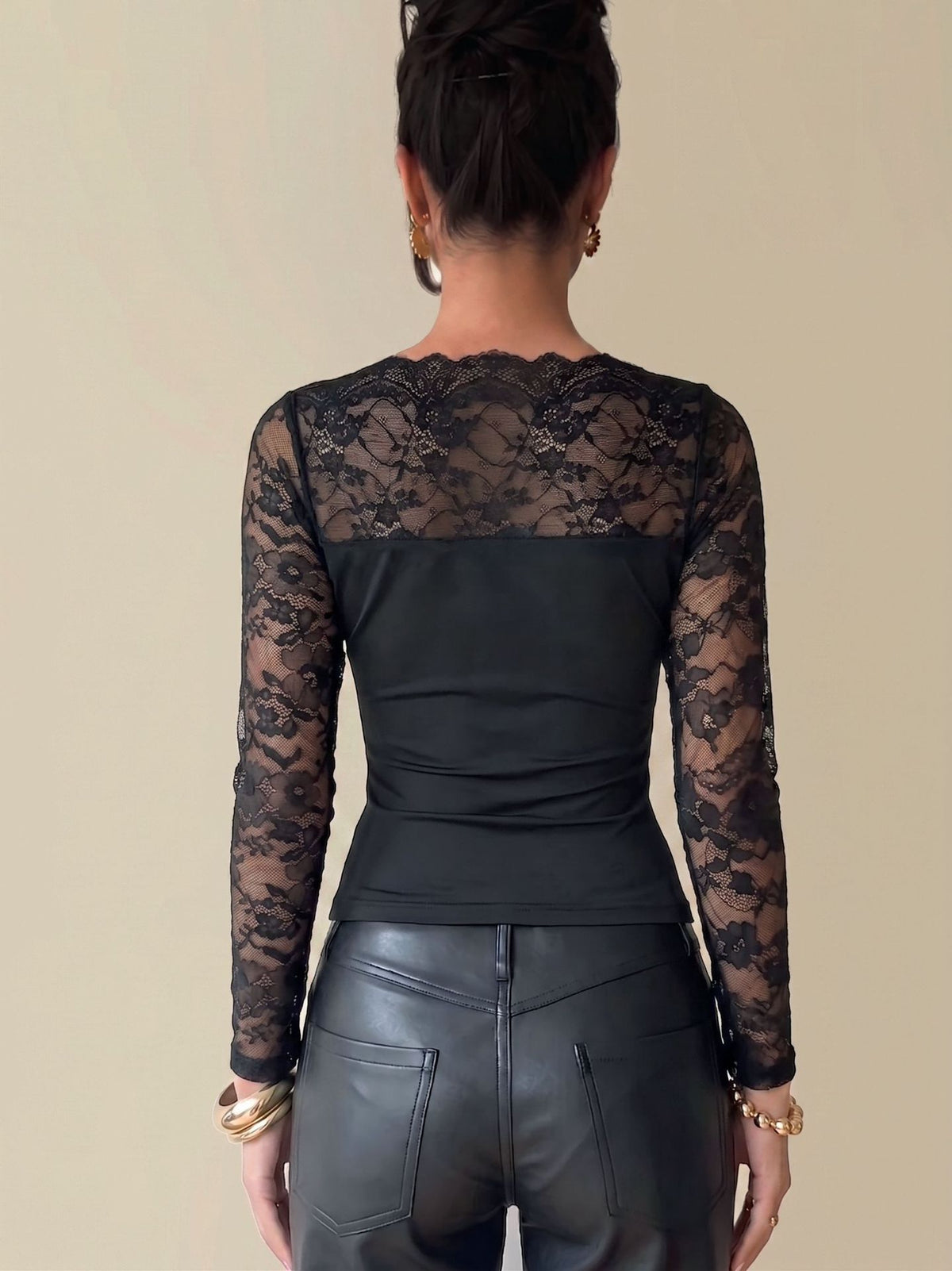 Sexy Black Lace Boat Neck Long Sleeve Fitted Top