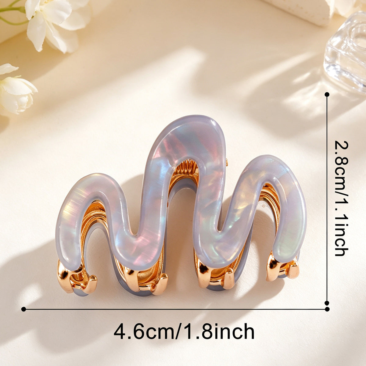 Pearlescent Wave M Shape Hair Claw Clip