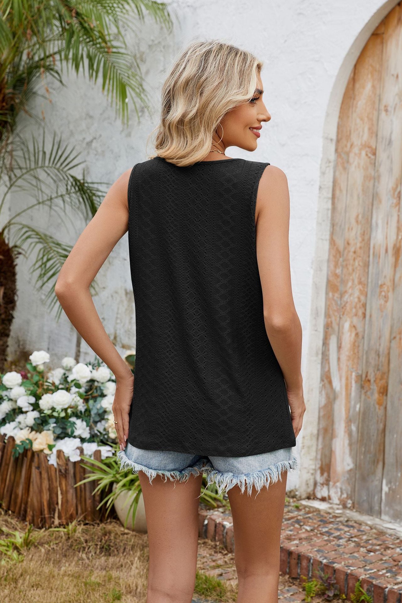 Round Neck Pleated Vest Sleeveless Top