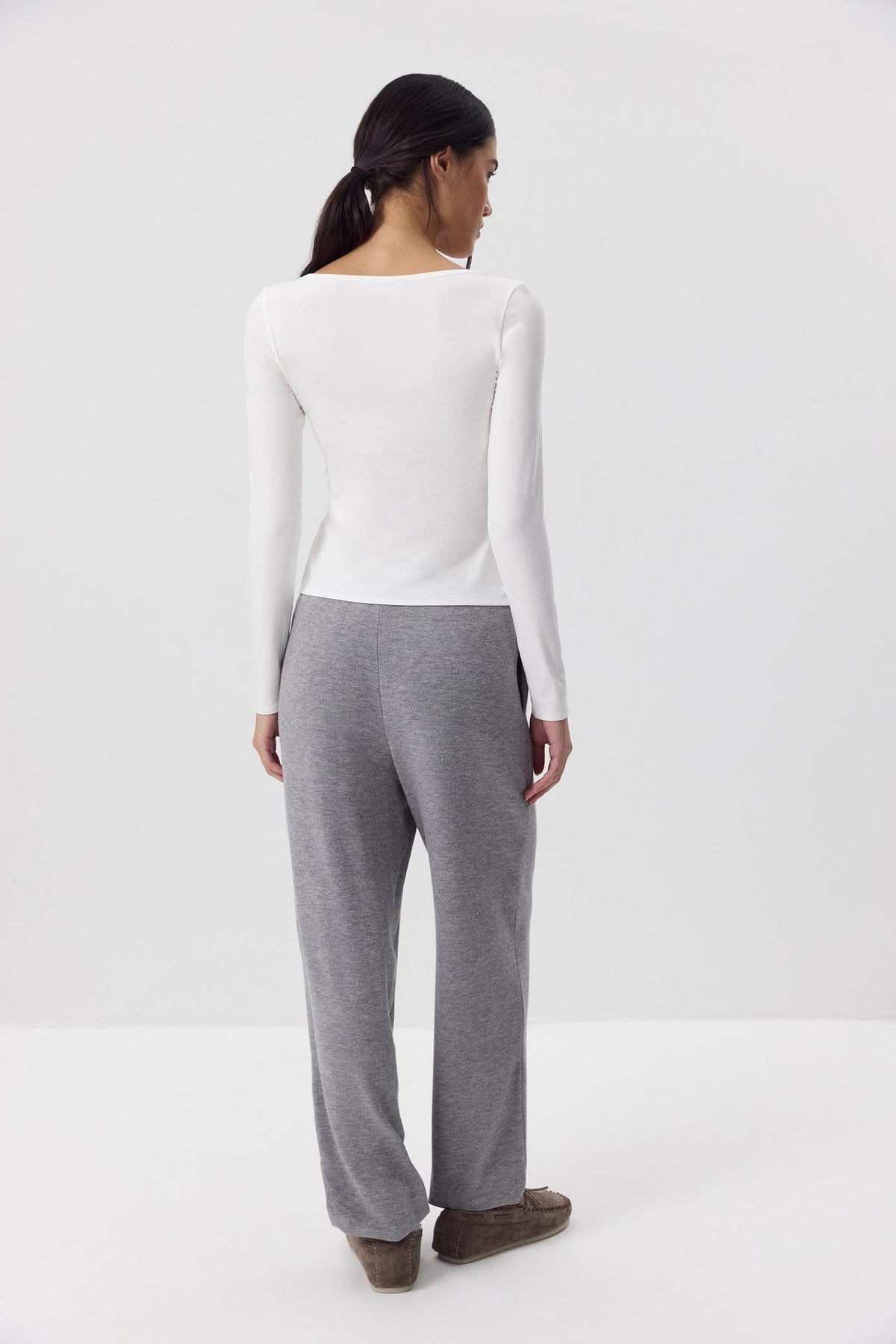 Women's Soft Modal Long Sleeve U-Neck Button Fitted Top