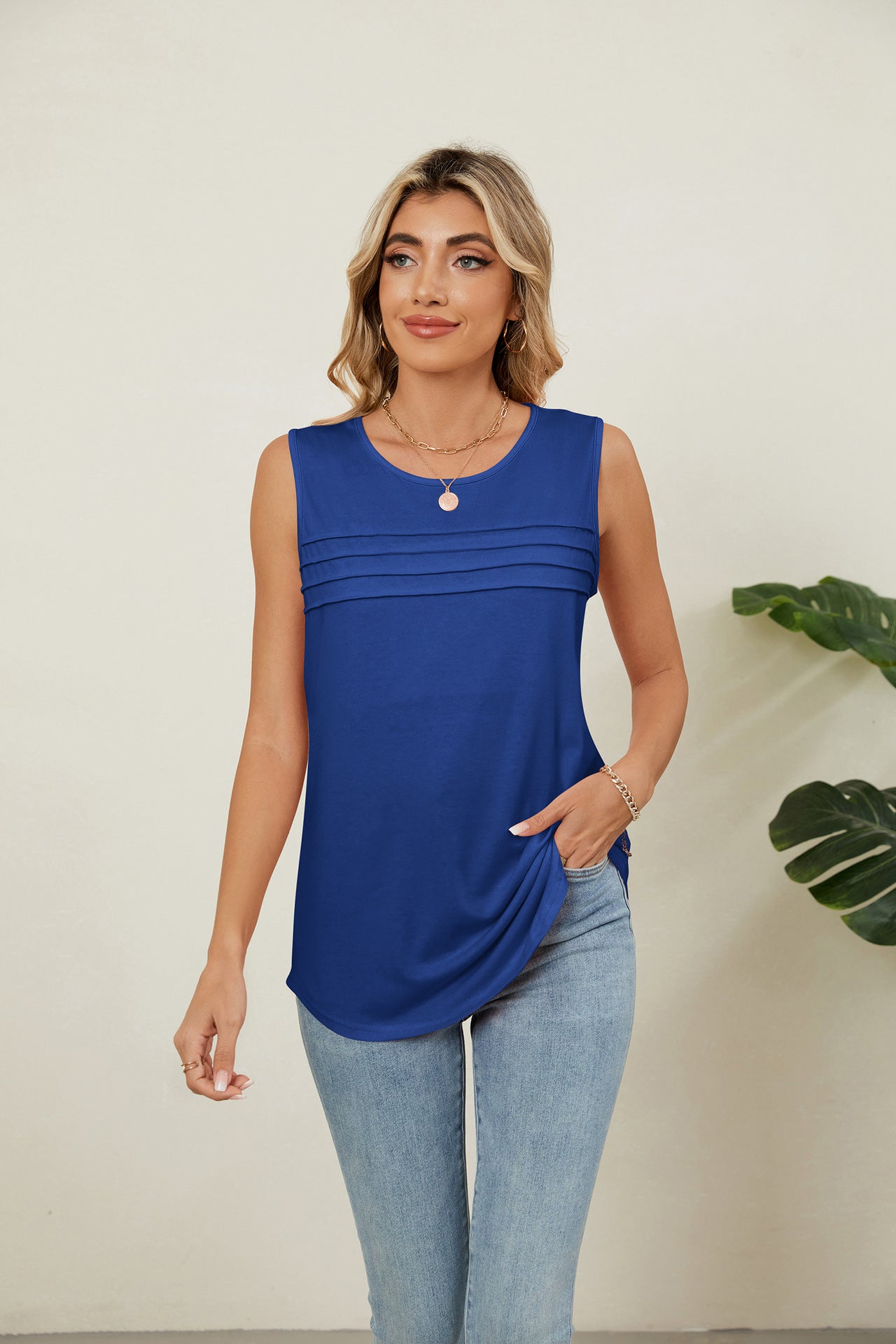 Solid Color Loose Fit Sleeveless Crew Neck Tank Top